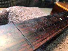 Nashville N50 指板凹み埋め